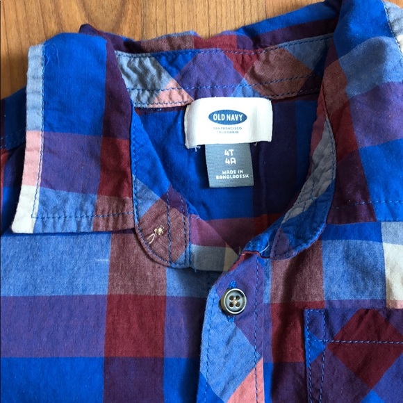 Old Navy 4T Button Down - Picture 3 of 4
